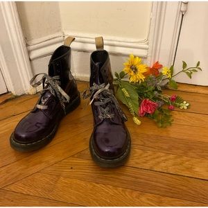 💜💜Doc Marten vegan purple boots💜💜